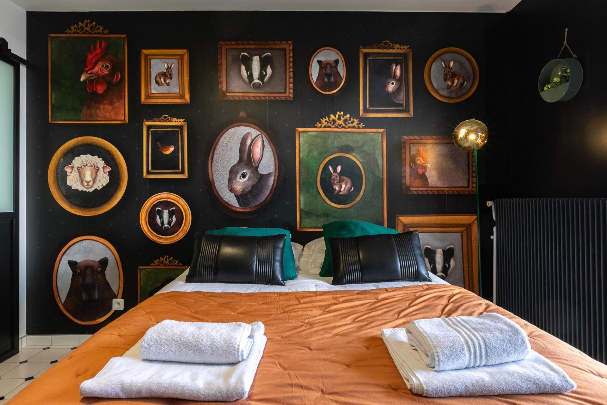 Le Studio Enchante - Vue Magique De มองตริชาด์ ภายนอก รูปภาพ
